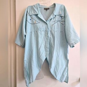 Vintage 90's Western Style Light Blue Embroidered Women's Button Up